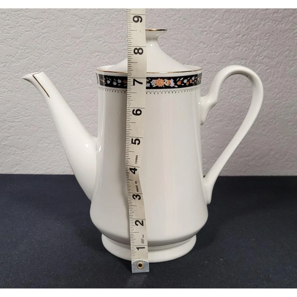 Silverie Fine China Tea Pot Coffee Pot with Lid (SIV11 Pattern) Vintage 1980s